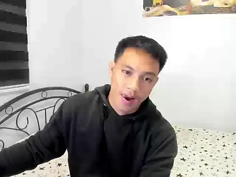 urfucker vinz online show from 20, 7, 2026