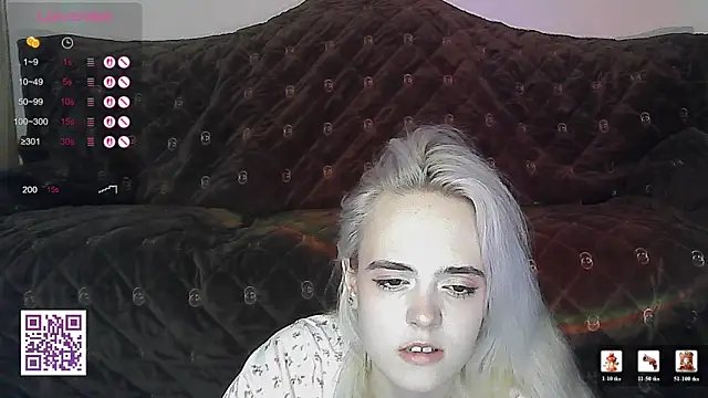 Oxcy Secret online show from 25, 6, 2026