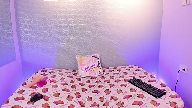 Bloomie 1 online show from 25, 6, 2026