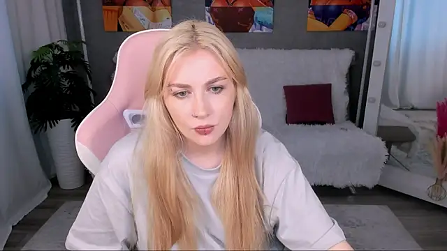 Snapshot of AmaliaWinslet chatting on 26, 6, 2026 AmaliaWinslet online show from 26, 6, 2026