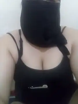 Snapshot of daloua_sexy chatting on 6, 6, 2026 daloua sexy online show from 6, 6, 2026