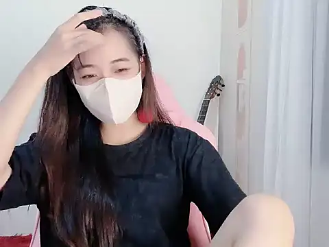 BUNNIIE MIE online show from 23, 6, 2026