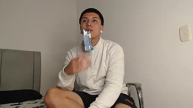 Owenn  blueee online show from 12, 6, 2026