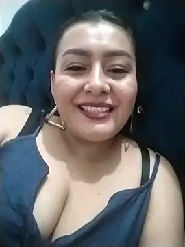 sussan sexymilf online show from 17, 7, 2026