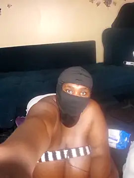 sexymamiii2 online show from 18, 6, 2026