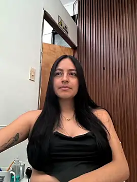 SophiCastro09  online show from 6, 6, 2026
