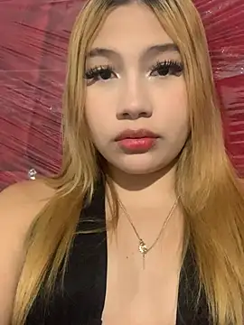 Snapshot of zury_cute1 chatting on 15, 6, 2026 zury cute1 online show from 15, 6, 2026