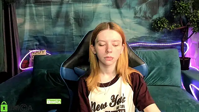 CarolInWonderland online show from 1, 7, 2026