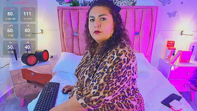 Mia Hony online show from 23, 6, 2026