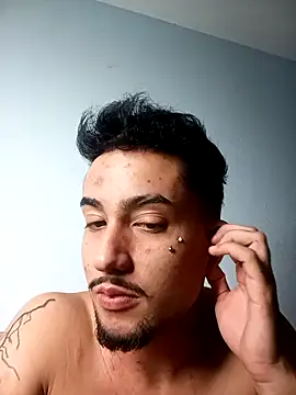 Snapshot of Boytranoroxa chatting on 10, 6, 2026 Boytranoroxa online show from 10, 6, 2026