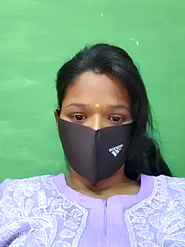 Snapshot of Miss-cutee chatting on 9, 6, 2026 Miss-cutee online show from 9, 6, 2026