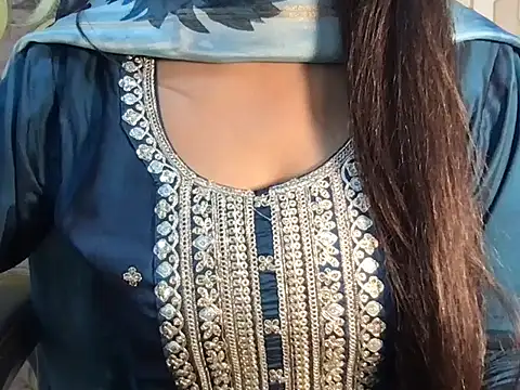 Sizzling Maya online show from 4, 7, 2026