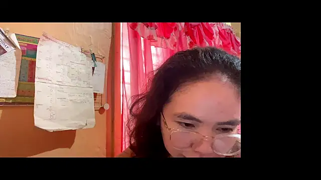 Snapshot of justhatsuse chatting on 7, 6, 2026 justhatsuse online show from 7, 6, 2026
