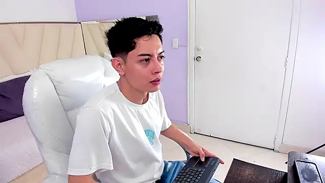 Ethan12  online show from 14, 6, 2026