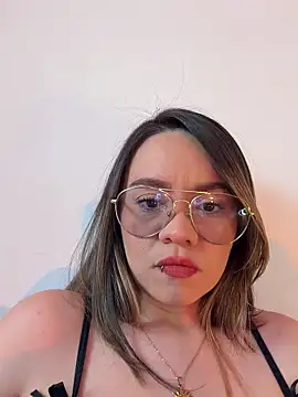 Emma Jonas online show from 16, 6, 2026