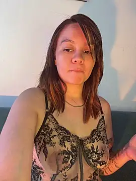 Emma Jonas online show from 23, 7, 2026