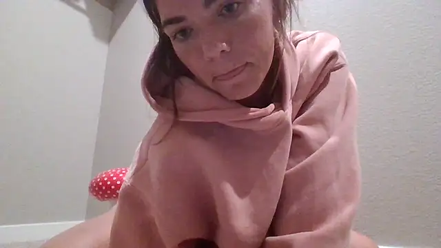 mommy911111 online show from 9, 6, 2026