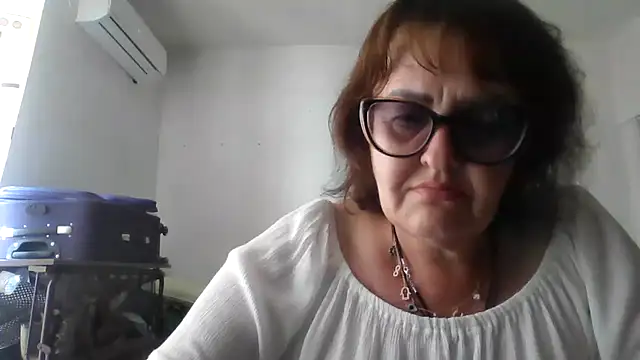 ErikaXShine online show from 21, 6, 2026