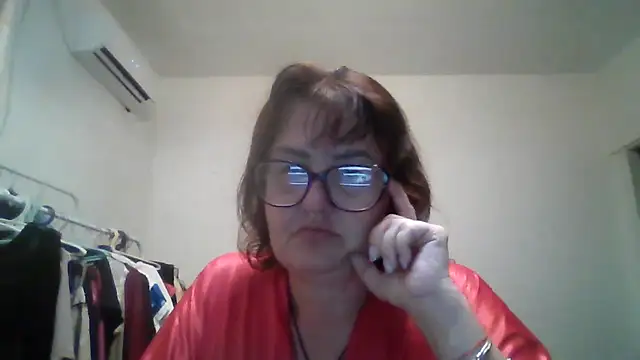 ErikaXShine online show from 1, 8, 2026