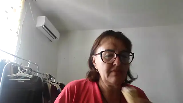 ErikaXShine online show from 2, 8, 2026