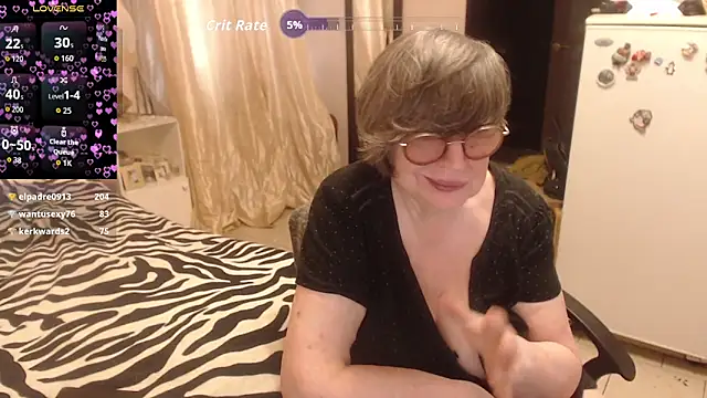 Snapshot of Sharon_Amore chatting on 20, 6, 2026 Sharon Amore online show from 20, 6, 2026