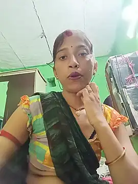 Snapshot of Cut_shivi56 chatting on 3, 7, 2026 Cut shivi56 online show from 3, 7, 2026