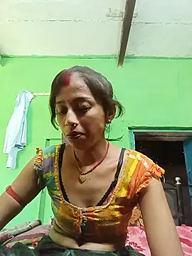 Snapshot of Cut_shivi56 chatting on 13, 7, 2026 Cut shivi56 online show from 13, 7, 2026