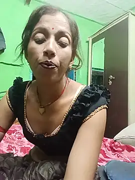 Snapshot of Cut_shivi56 chatting on 14, 7, 2026 Cut shivi56 online show from 14, 7, 2026