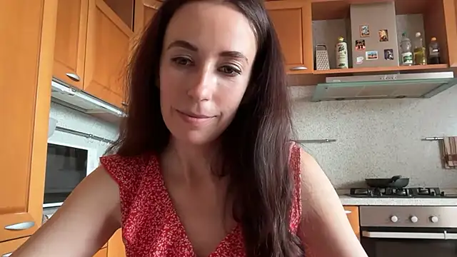 Flamingo Queen online show from 9, 7, 2026