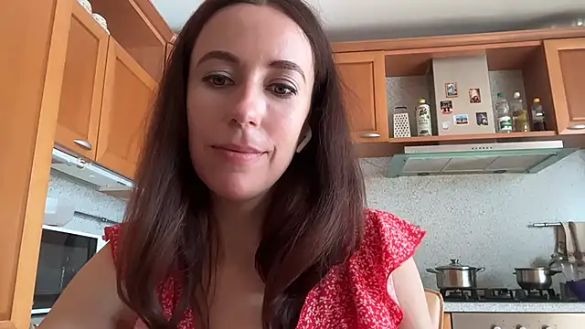 Flamingo Queen online show from 29, 7, 2026