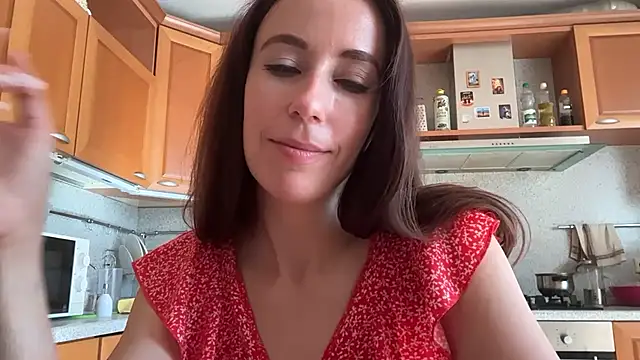 Flamingo Queen online show from 30, 7, 2026