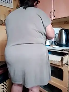 oksana72 online show from 24, 4, 2026