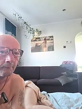 ewcia12 online show from 13, 6, 2026