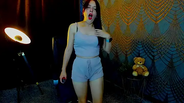 Snapshot of Livia_Shy chatting on 9, 6, 2026 Livia Shy online show from 9, 6, 2026