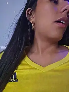Snapshot of Carla_Alvez chatting on 24, 6, 2026 Carla Alvez online show from 24, 6, 2026