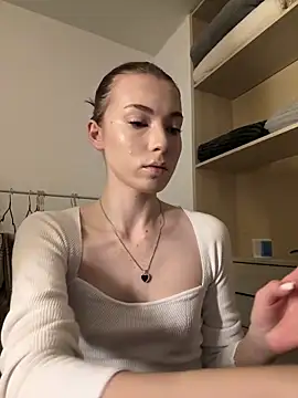 Snapshot of AlisaRussel chatting on 21, 6, 2026 AlisaRussel online show from 21, 6, 2026