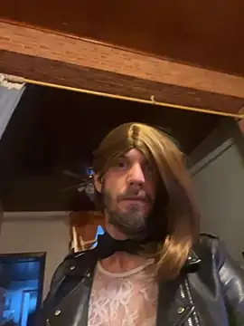 Snapshot of steph-travesti chatting on 9, 6, 2026 steph-travesti online show from 9, 6, 2026