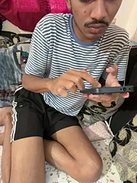 Snapshot of samyuthtwink chatting on 29, 7, 2026 samyuthtwink online show from 29, 7, 2026