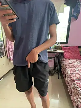 Snapshot of samyuthtwink chatting on 30, 7, 2026 samyuthtwink online show from 30, 7, 2026