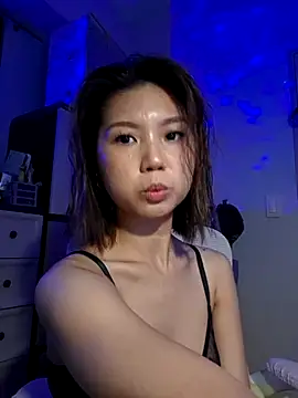urgrl portia online show from 18, 6, 2026