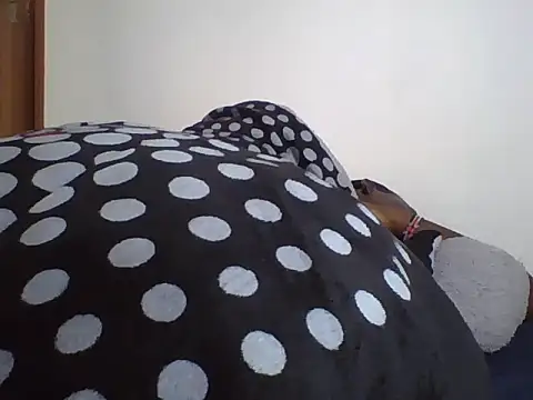 Snapshot of Amara254 chatting on 7, 7, 2026 Amara254 online show from 7, 7, 2026