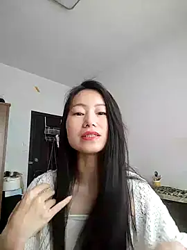 Reiko512 online show from 10, 6, 2026