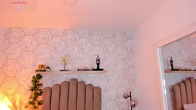 huge boobs ebony  online show from 1, 8, 2026