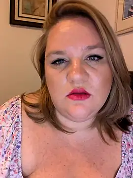 Snapshot of Jonesinjil chatting on 25, 6, 2026 Jonesinjil online show from 25, 6, 2026