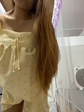 Sexy cum01 online show from 3, 7, 2026