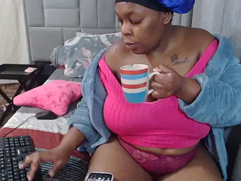 Wifey Amanda online show from 7, 7, 2026