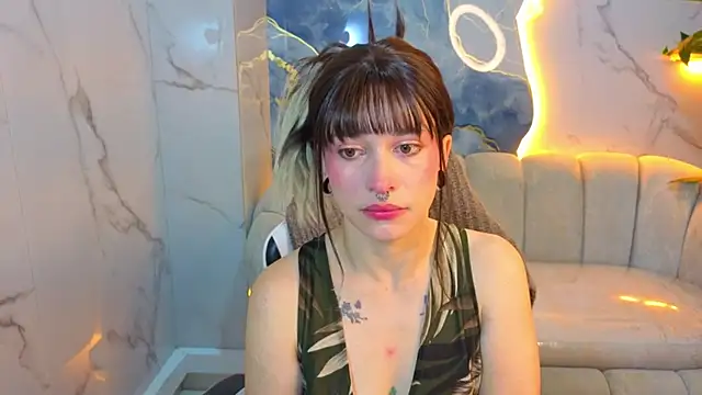 Lily Tx online show from 18, 7, 2026