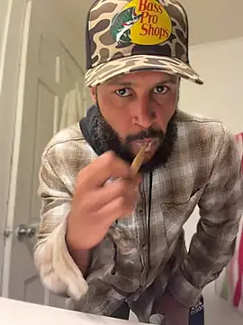 HungStr8Lightskin online show from 30, 6, 2026