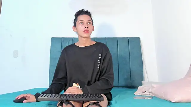 dakotadolly online show from 30, 7, 2026