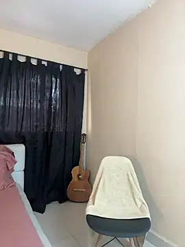 Veronica M online show from 4, 7, 2026